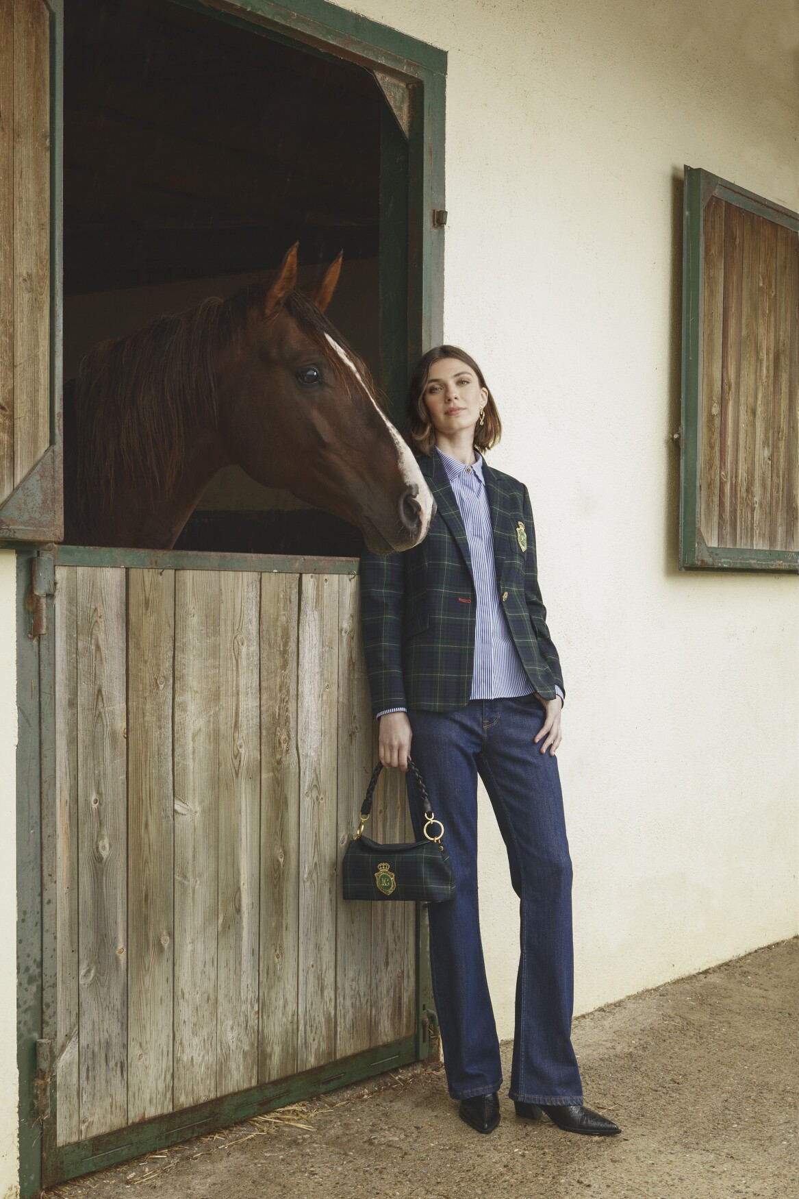 %lookbooks.TITEL%