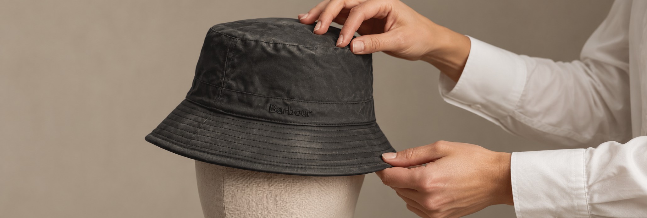 Barbour wax buckethat unisex