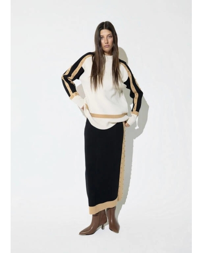Lola Casademunt Sweater with round studs negro-marron