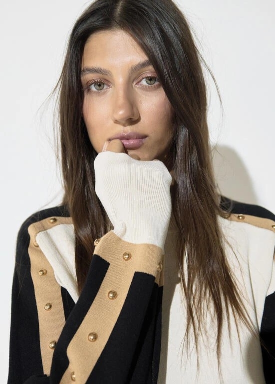 Lola Casademunt Sweater with round studs negro-marron