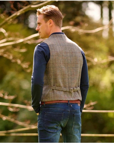 Wellington of Bilmore Wales walnut check