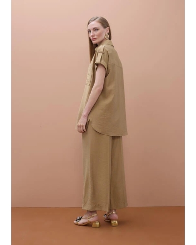 Lola Casademunt Sleeveless shirt with pockets camel