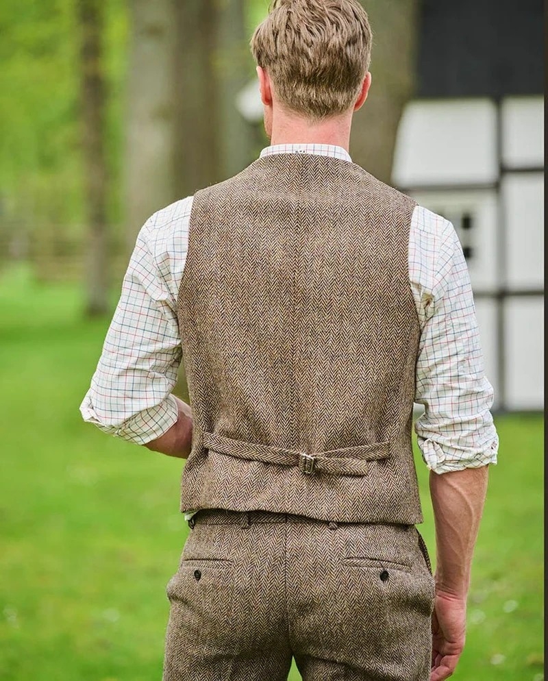 Wellington of Bilmore Wales country herringbone