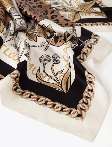 Lola Casademunt Tigers en flowers scarf ecru-black