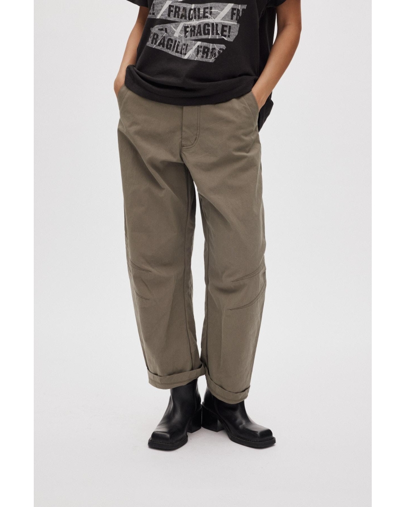 Rabens Saloner October - Utility shaped pants asphalt