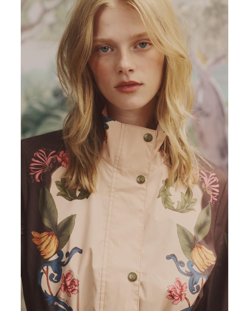 Barbour x Farm Rio Mandevilla showerproof jacket bloom in between/brown banana