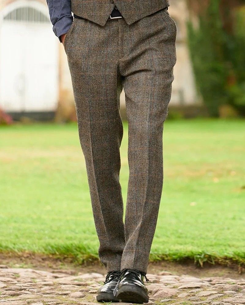 Wellington of Bilmore Mr. Miller green blue herringbone