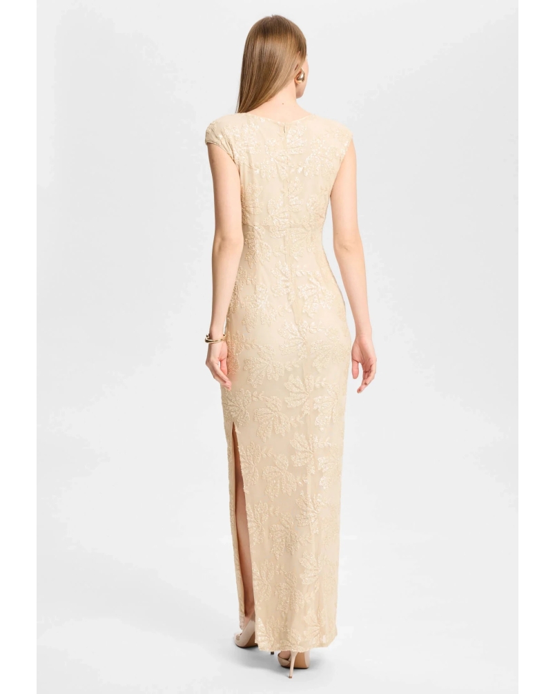 Swing Figure-hugging evening dress champgne beige