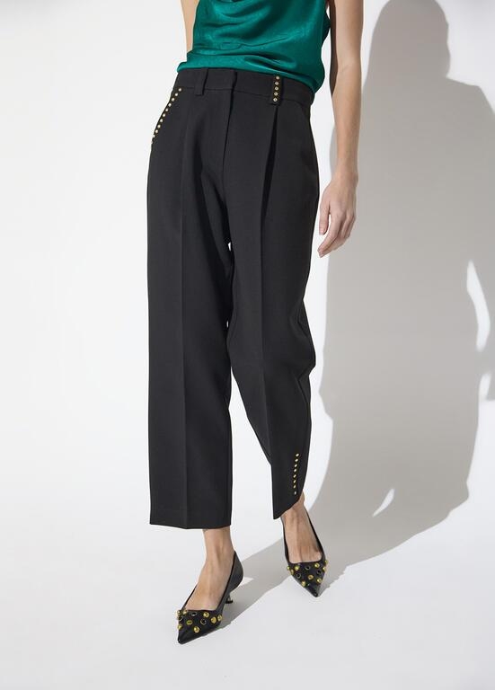 Lola Casademunt Cropped pants with studded details black