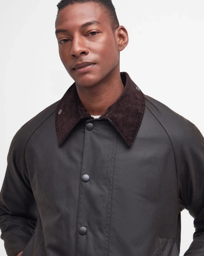 Barbour Classic Beaufort wax jacket olive olive