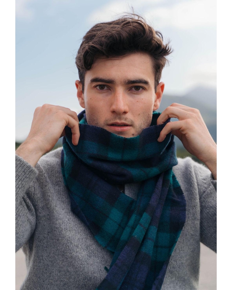 John Hanly Irish wool scarf black watch tartan