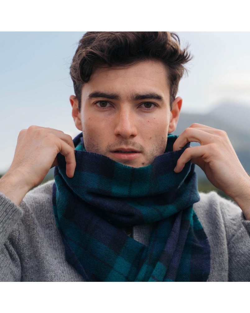 John Hanly Irish wool scarf black watch tartan