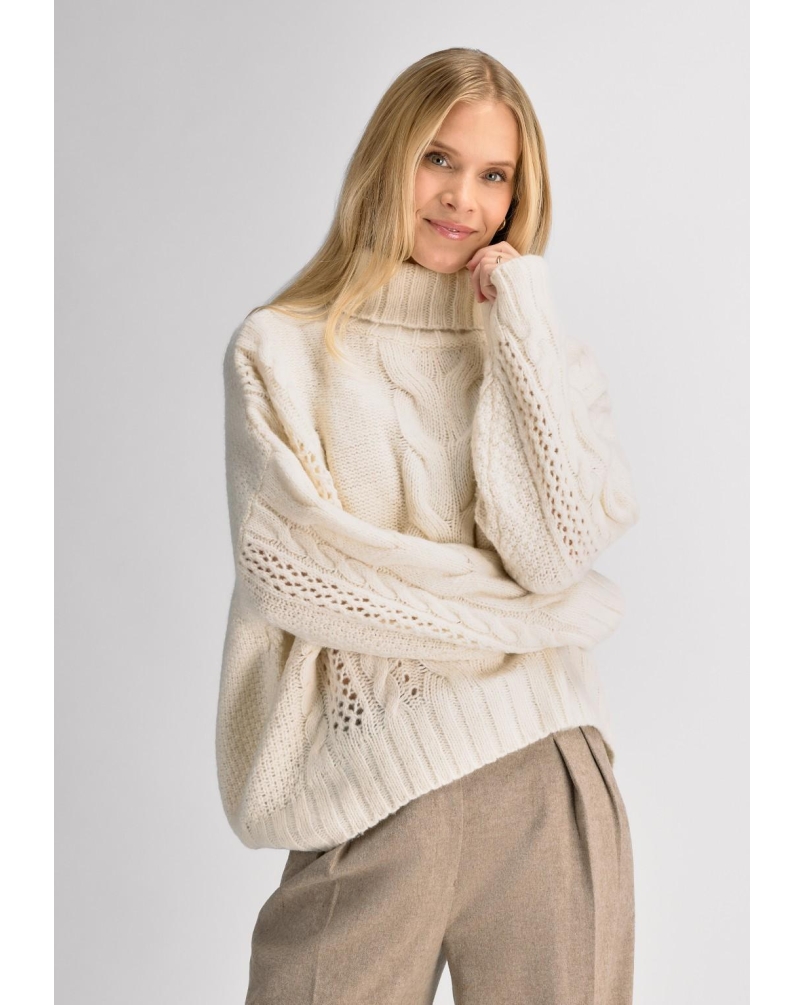 Urban Pioneers Rachel sweater cream