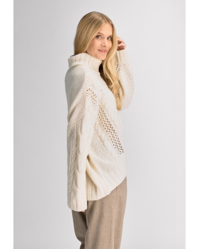 Urban Pioneers Rachel sweater cream
