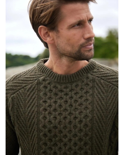 Fisherman Aran sweater olive