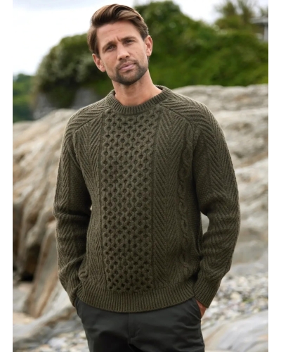 Fisherman Aran sweater olive