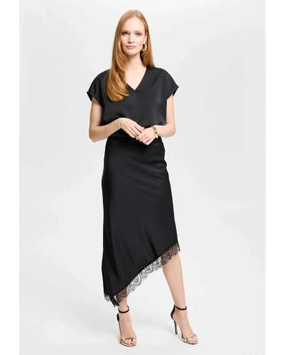 Swing Satin skirt wtih asymmetrical lace black