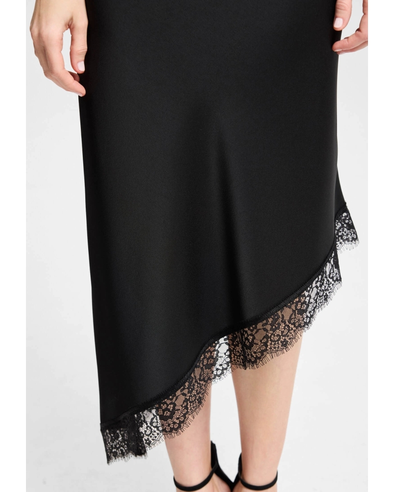 Swing Satin skirt wtih asymmetrical lace black