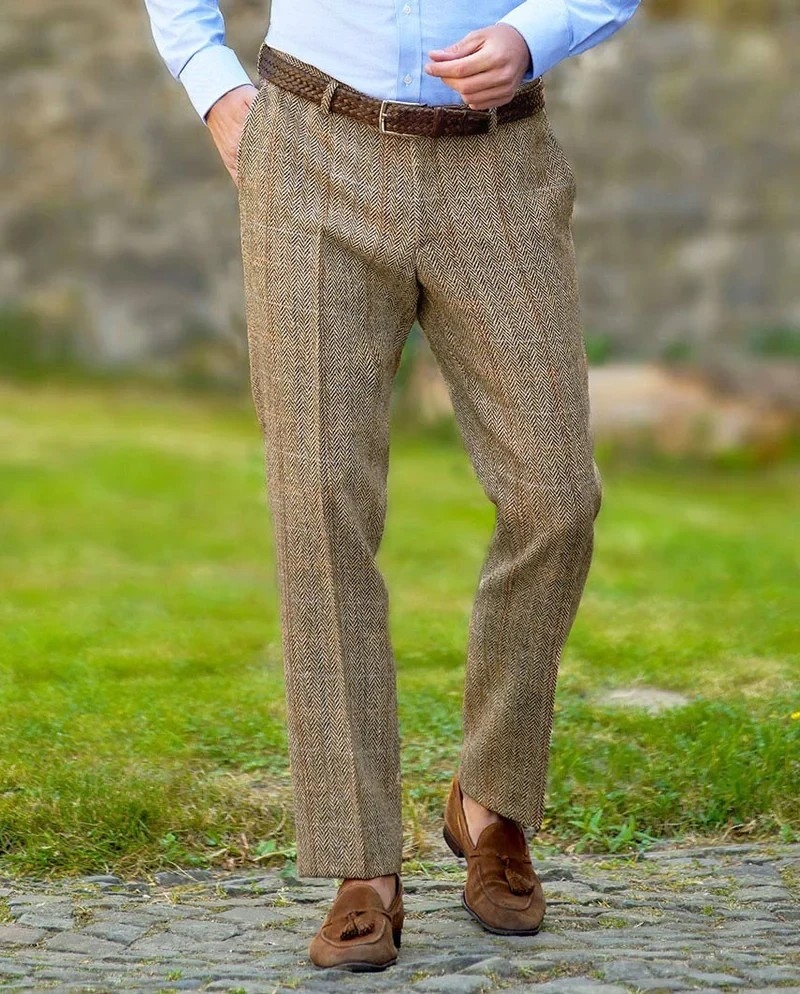 Wellington of Bilmore Mr. Miller sand herringbone