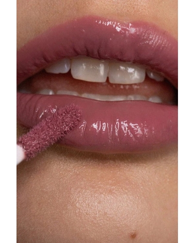 Karolin van Loon lip gloss violet violet