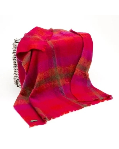 John Hanly mohair wool throw (137x182)