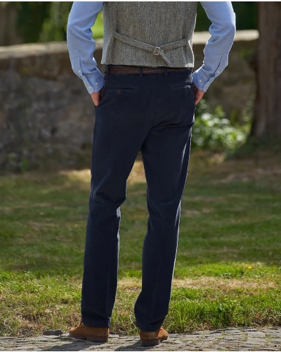 Wellington of Bilmore Mr. Bradley Genuacord navy