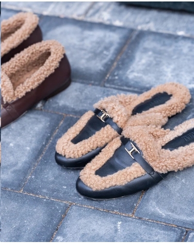 Toral Daphne black/sand