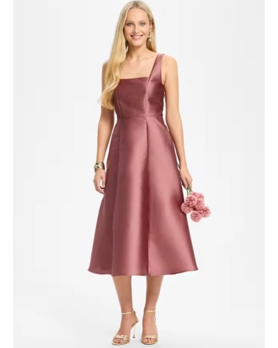 Swing Cocktail dress with square neckline blush rose