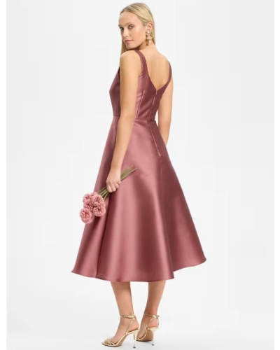 Swing Cocktail dress with square neckline blush rose