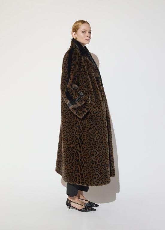 Lola Casademunt Long leopard print faux fur coat marron-black