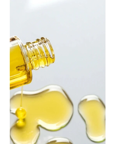 Karolin van Loon nail nectar
