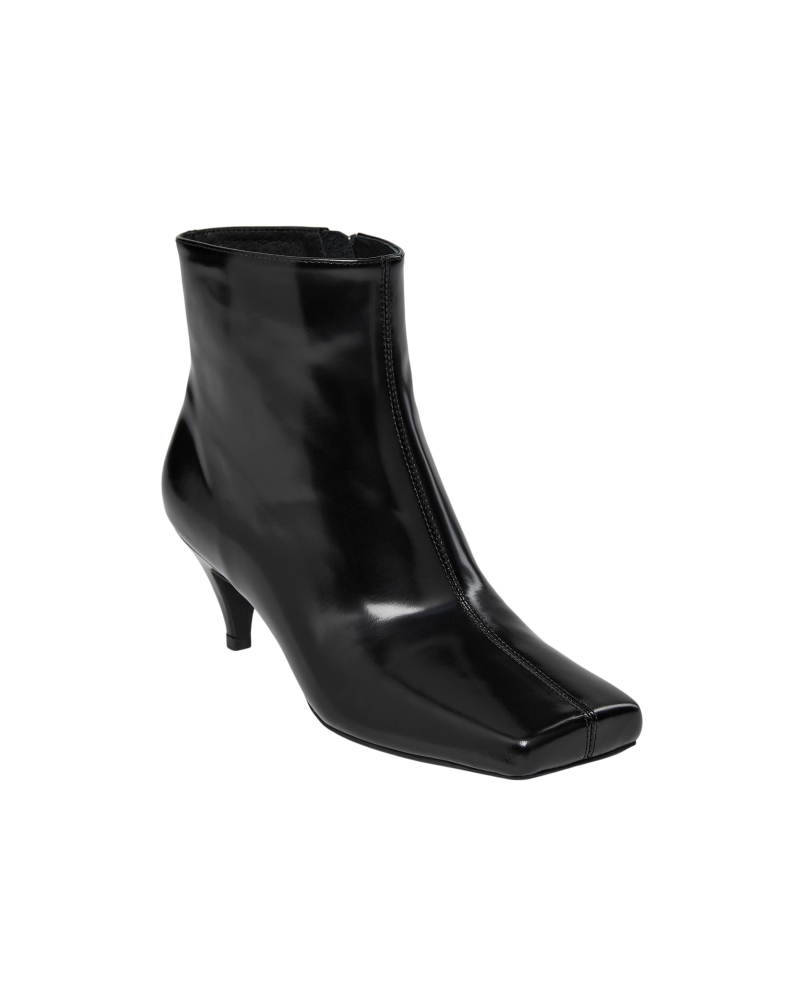 Sofie Schnoor Zelda short ankle boot black