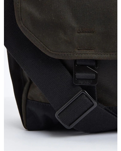 Barbour Field wax messenger bag olive