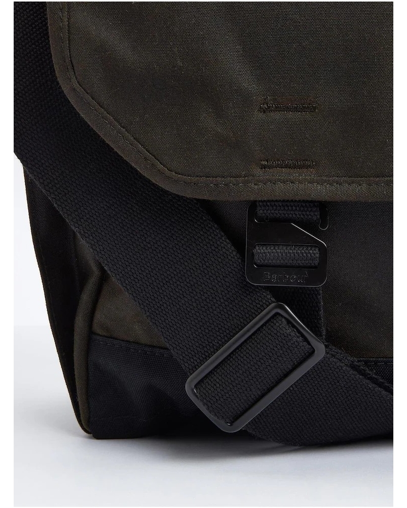Barbour Field wax messenger bag olive